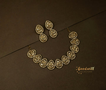 MEHENDI STONE DROPLET NECKLACE SET