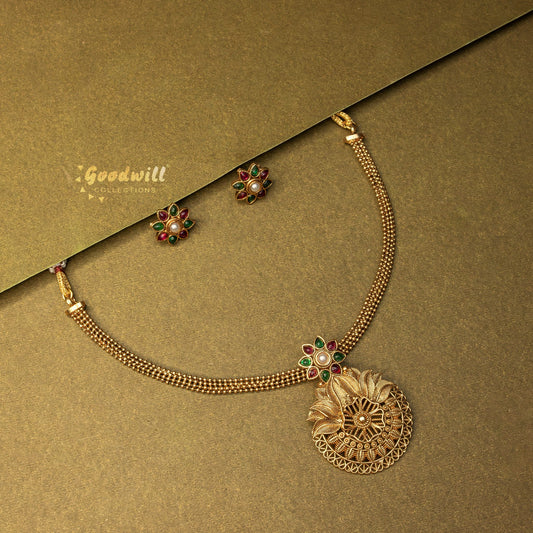 TRADITIONAL PENDANT FLOWER SET