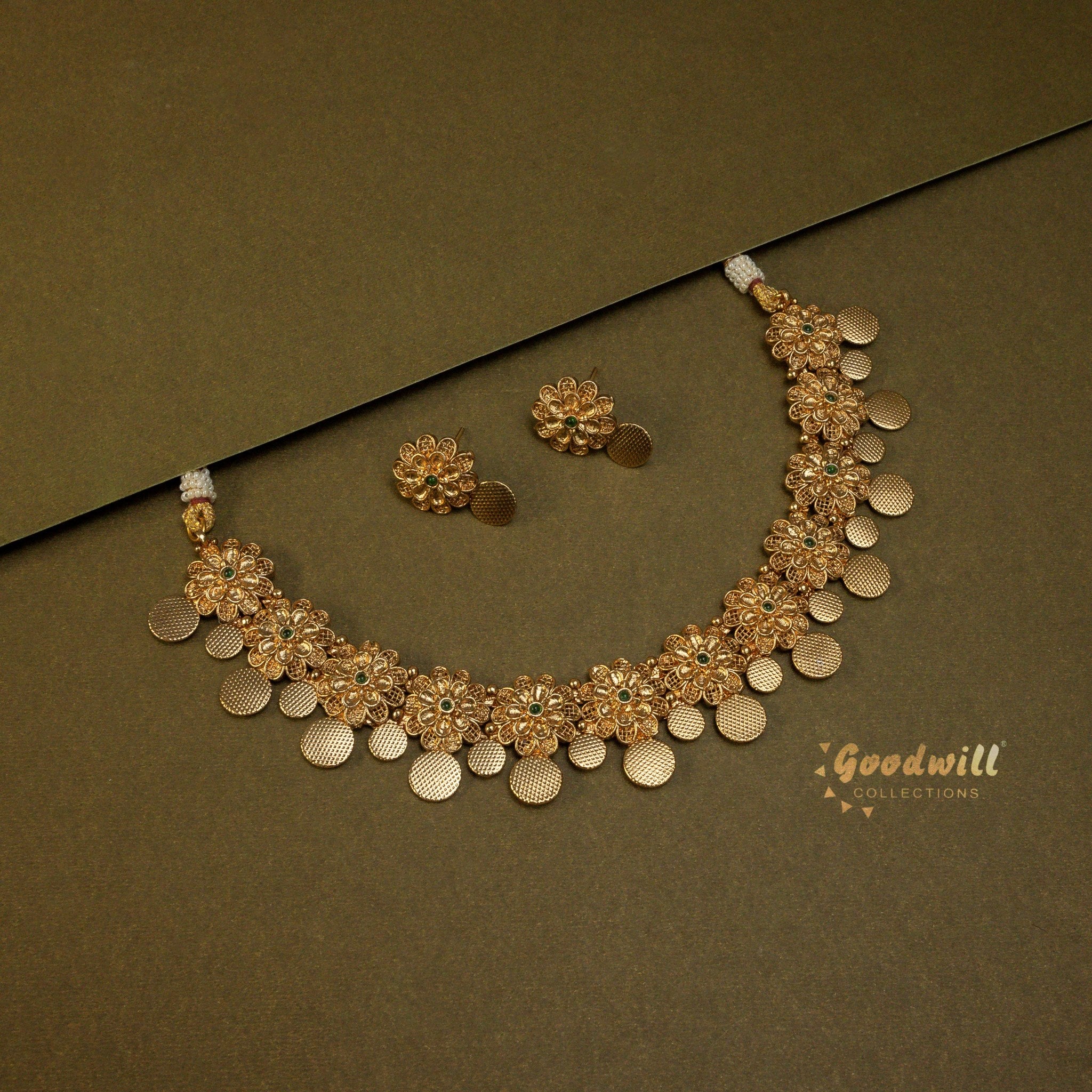 EVERGREEN KASHI FLOWER DROP NECKLACE SET